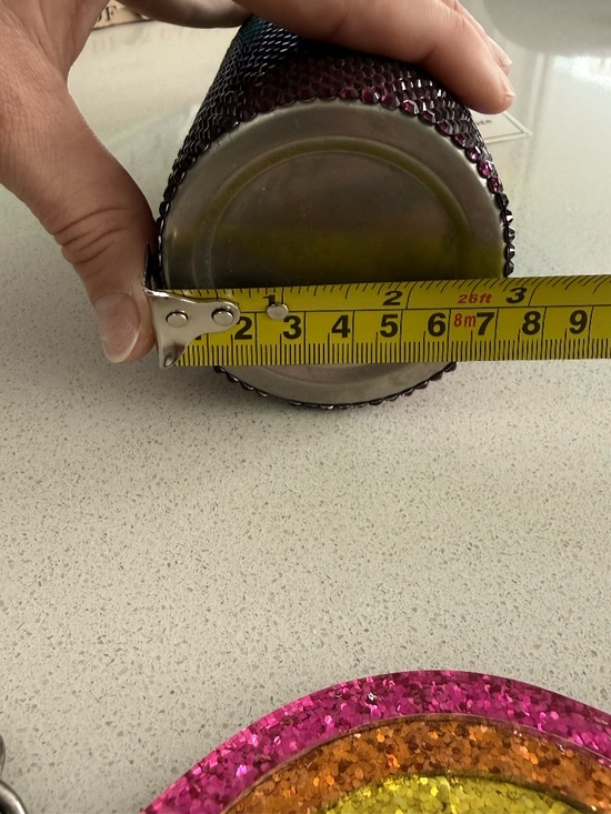 NWT Kurt Geiger London Bedazzled Crystal Quench Bottle 17oz Rainbow Charm 2 avai - Picture 10 of 10